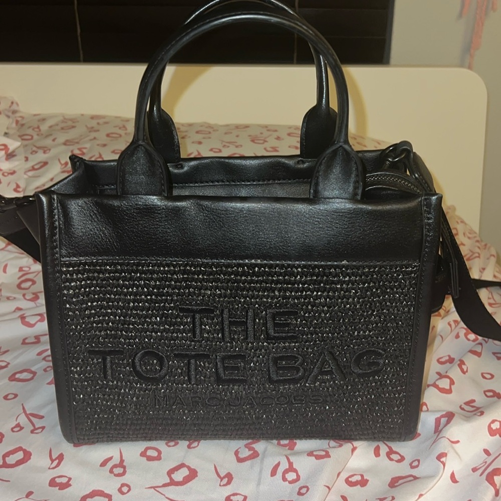 Pre-loved Marc Jacobs Small Woven Tote - Black